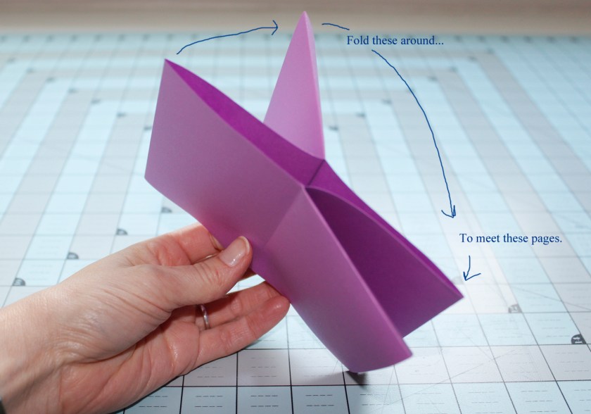 turn fold 3a